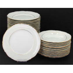 Service de table en porcelaine blanche e