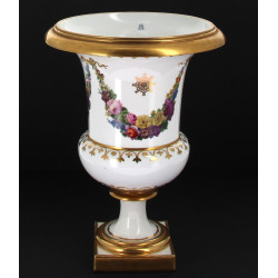 SEVRES - Vase Médicis en porcelaine blan