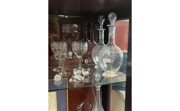 Paire de carafes anciennes en cristal gr