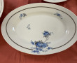 LIMOGES - Service de table en porcelaine