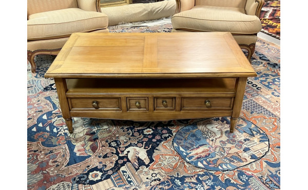 Table de salon, dessus marqueté, pieds t