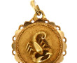 AUGIS - Pendentif signe du scorpion en o