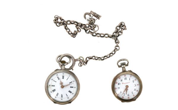 Deux montres gousset et col en argent (p