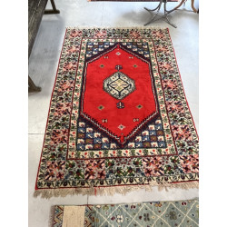 Tapis marocain en laine points noués dan