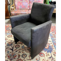 Fauteuil en croute de cuir moderne, pièt