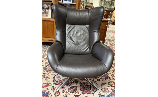 Fauteuil moderne en cuir sur pivot, doss