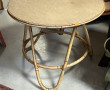 Petite table ronde en rotin vintage. H 5