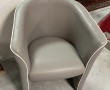 Paire de fauteuils gris modernes