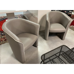 Paire de fauteuils gris modernes