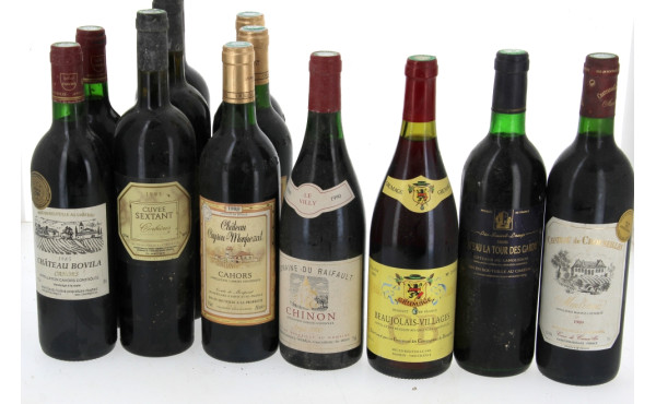 FOND DE CAVE - Lot de 12 bouteilles dont