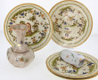 Lot de plusieurs assiettes dont Quimper,