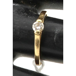 Bague solitaire diamant en or jaune 18 c