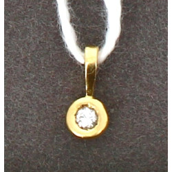 Petit pendentif en or jaune 18 carats, p