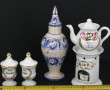 LIMOGES - Paire de petits pots à pharmac