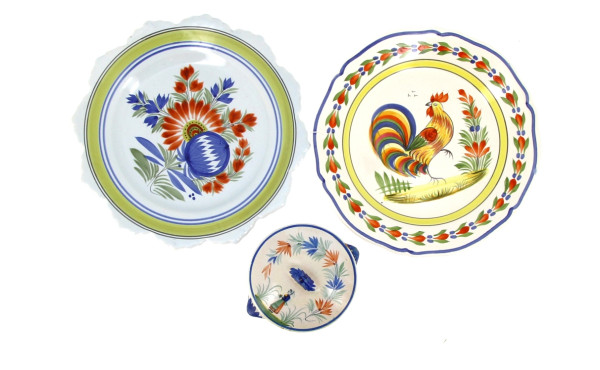 2 assiettes en faïence de Quimper (décor