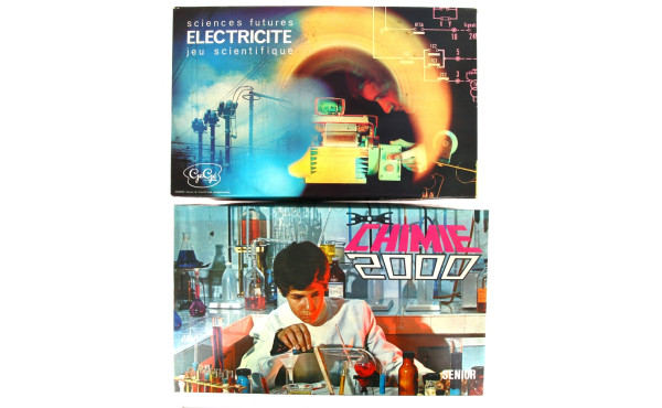 Deux cofffrets de jeux scientifiques vin