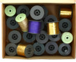 Lot de bobines de fils dont fils dorés