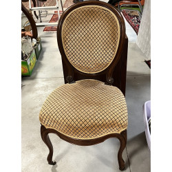 Chaise ancienne en bois de merisier vern