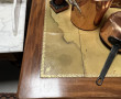 Bureau XIXe en merisier plateau cuir (qq