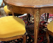 Table de salle à manger en placage et ma