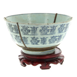 CHINE - Coupe ancienne en porcelaine déc