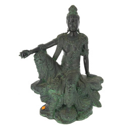 Divinité asiatique, sujet en métal à pat