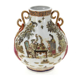 CHINE Xxème - Vase en porcelaine blanche