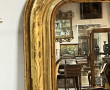 Grand miroir XIXème en bois et stuc doré