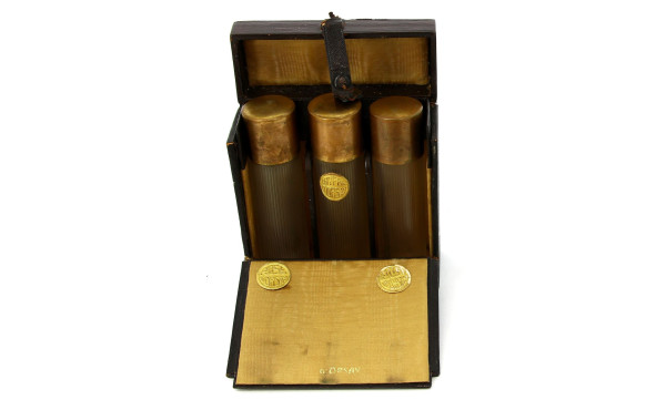 D'ORSAY - Coffret ancien gainé façon mar