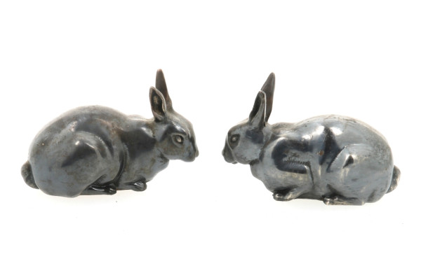 Paire de petits lapins en métal composit