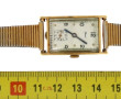 Boîtier de montre rectangulaire en or ja