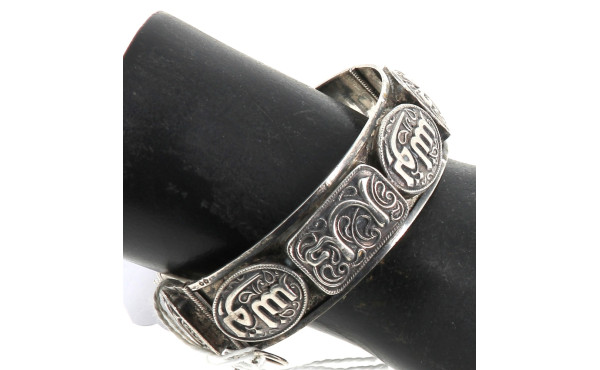 Bracelet jonc ouvrant en argent, poinçon