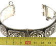 Bracelet jonc ouvrant en argent, poinçon