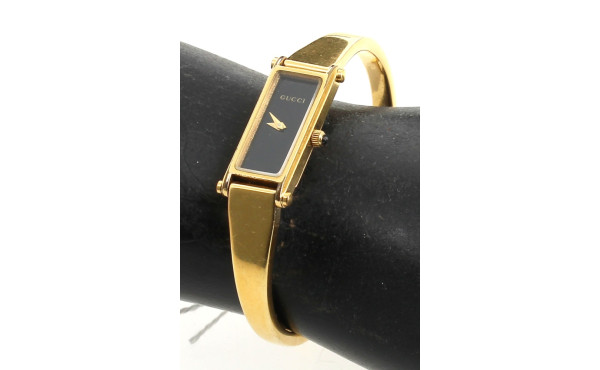 GUCCI - Montre de dame rectangulaire en 