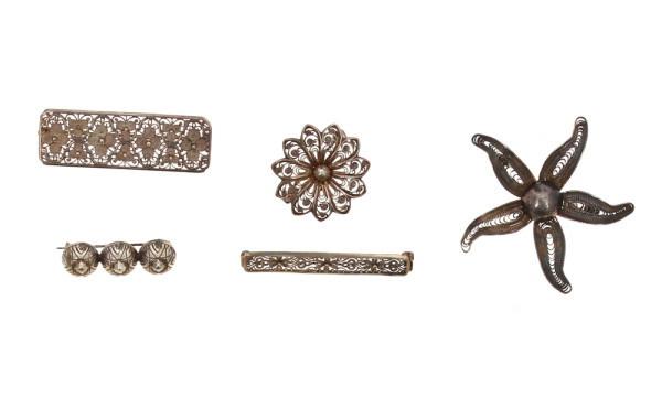 Lot de 5 broches en argent (4 en argent 