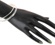 Un bracelet jonc et un bracelet jonc ouv