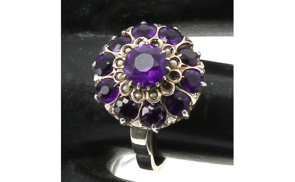 Bague ancienne en argent, sertie de pier