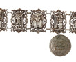 Lot de bijoux anciens : 2 montres de col