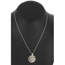 Chaîne et 2 pendentifs en argent, dont u