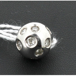 Pendentif sphérique en or gris 18 carats