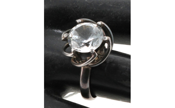 Bague en argent 925ème, sertie d'une pie