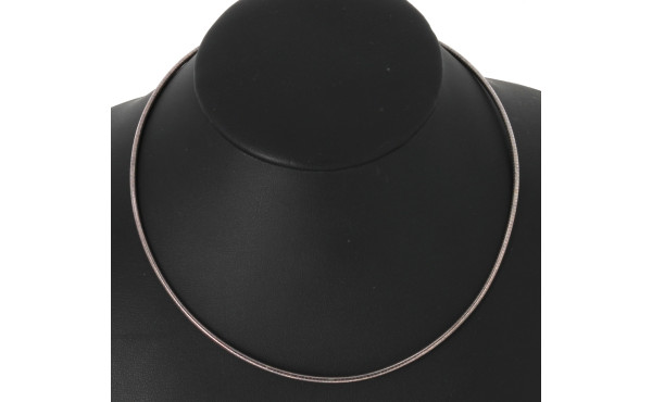 Collier rigide en argent 925ème, poids 1