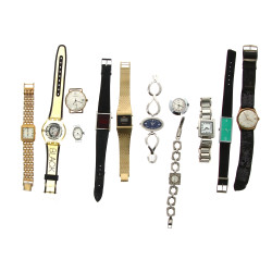 Petit lot de 12 montres bracelets dont u