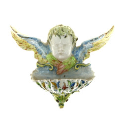 Bénitier en faïence polychrome à décor d