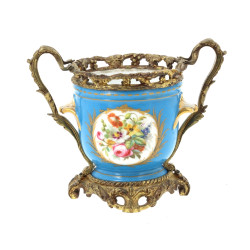 Dans le goût de SEVRES - Cache-pot monté