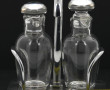 BACCARAT - Paire de burettes en cristal 