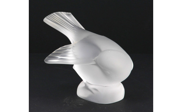 LALIQUE France - Oiseau en cristal dépol