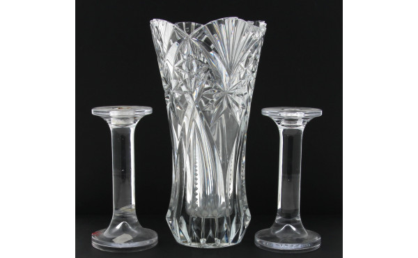 Paire de bougeoirs en verre H 18,5 cm : 