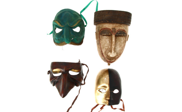 Masque africain (masque de jeune fille v