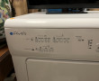 Sèche linge de marque AYA, H 84 x L 60 x